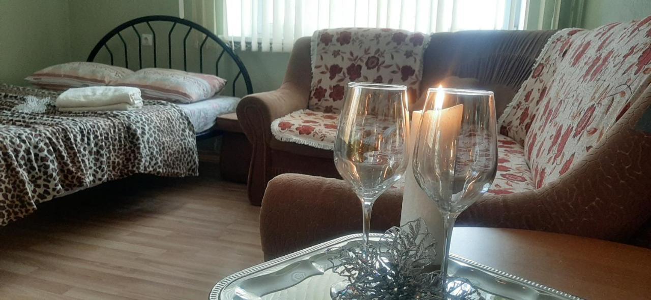 Vienibas 38A Apartment เดากัฟปิลส์ ภายนอก รูปภาพ